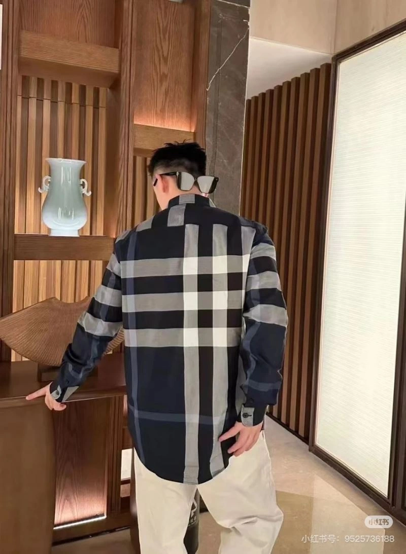 Versatile Burberry Shirts 103155