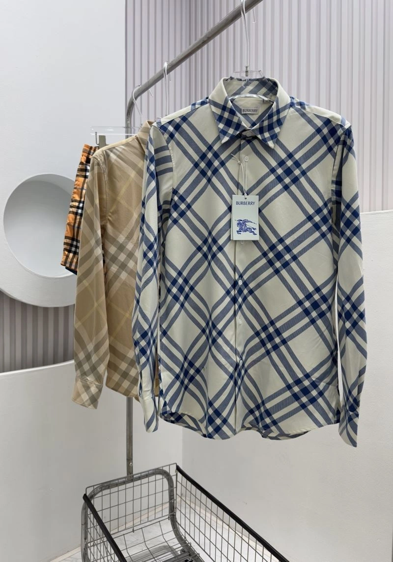 Burberry Shirts Neat 105501