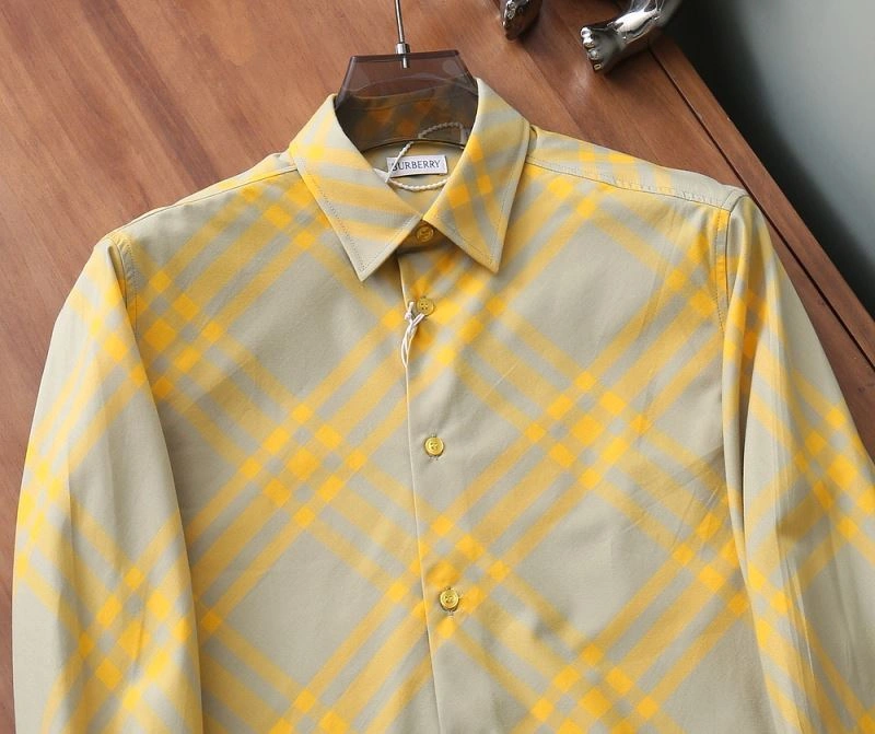 Burberry Shirts Classic 105473
