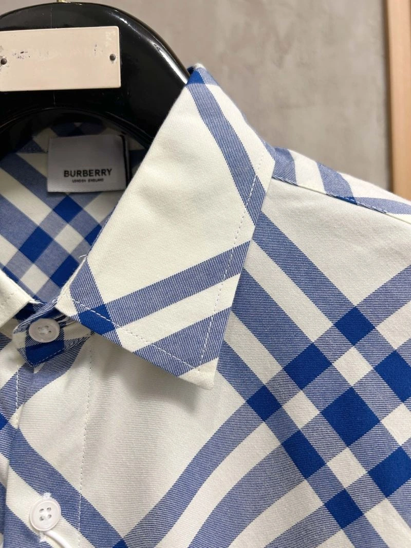 Burberry Shirts Classic 105487