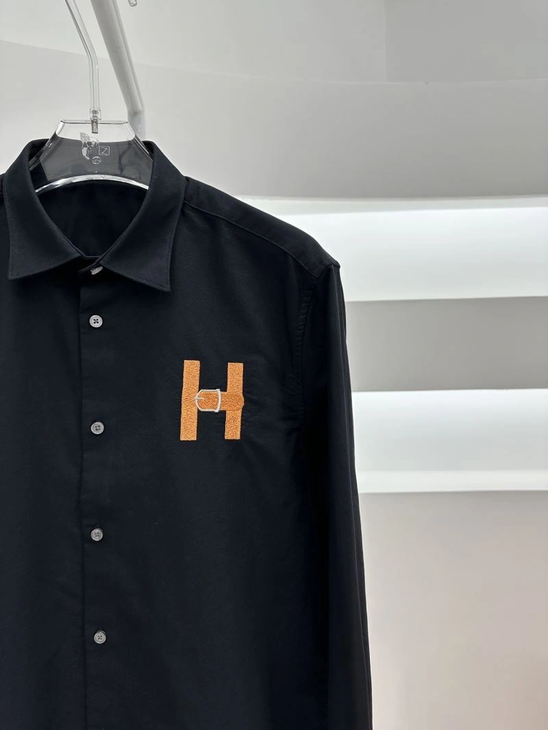 Minimalist Burberry Shirts 105469