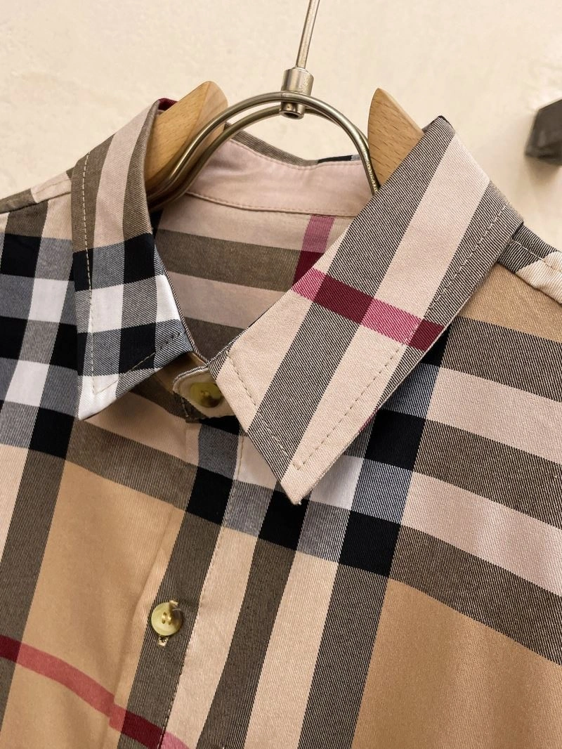 Classic Burberry Shirts 102638