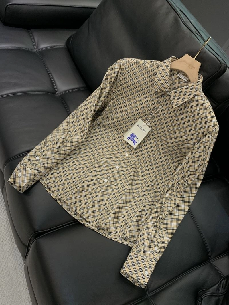 Minimalist Burberry Shirts 101653