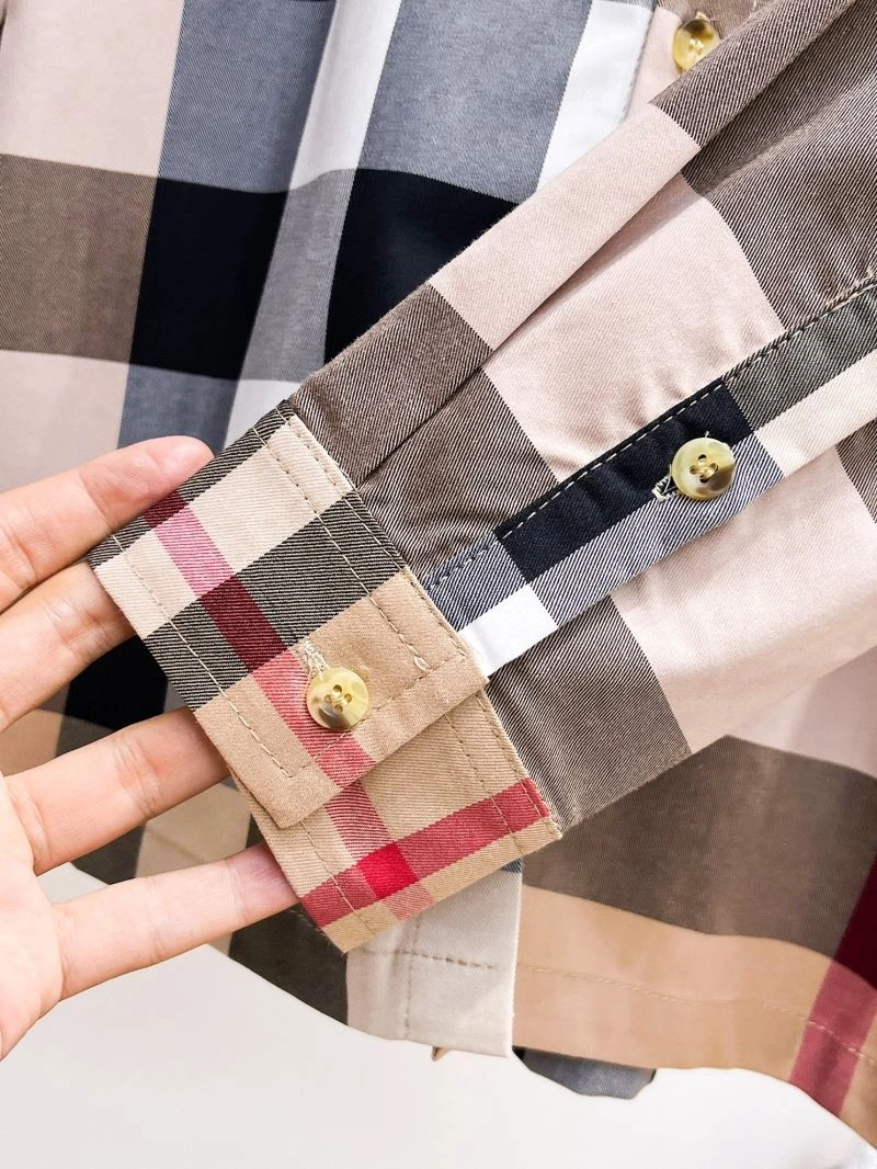 Burberry Shirts RelaxedFit 100665
