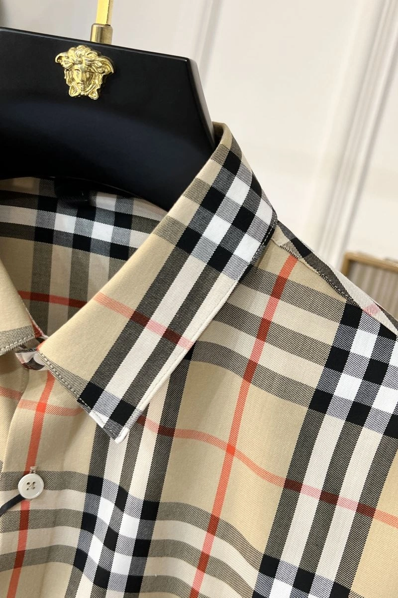 Elegant Burberry Shirts 100678