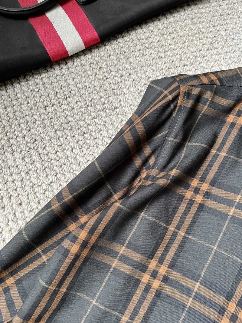 Burberry Shirts Vibrant 100161