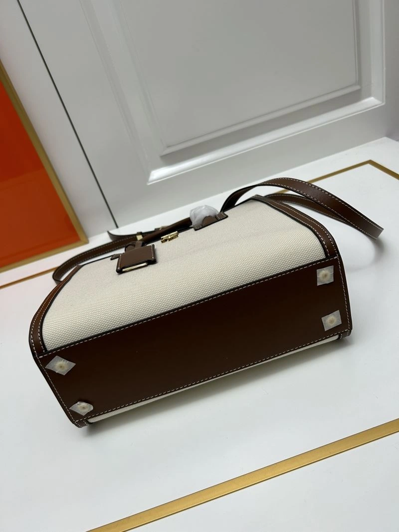 Comfortable Burberry Shopping Bags 84571