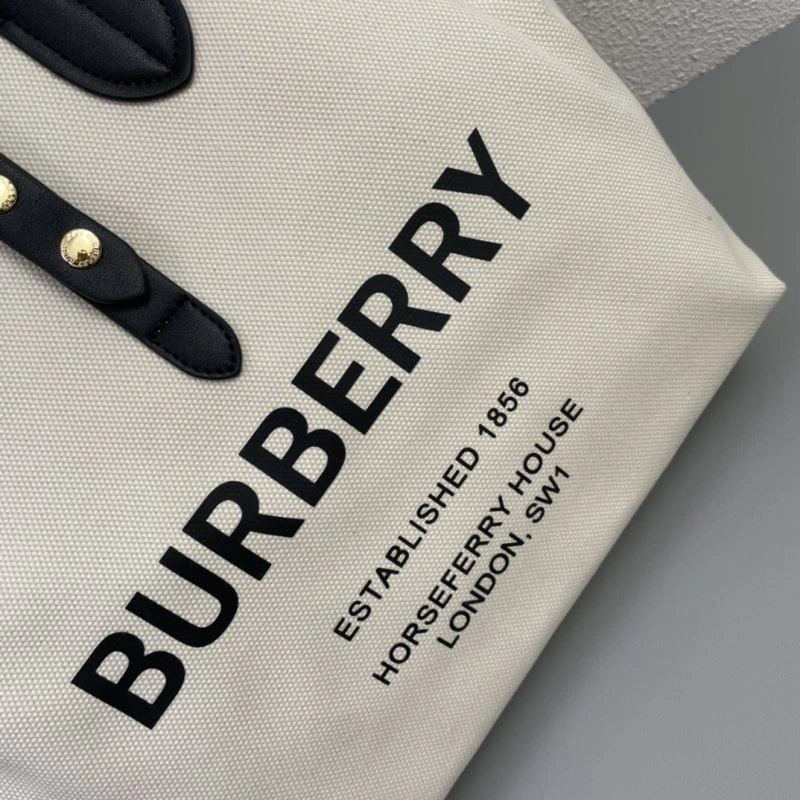 Stylish Burberry Shopping Bags 84573