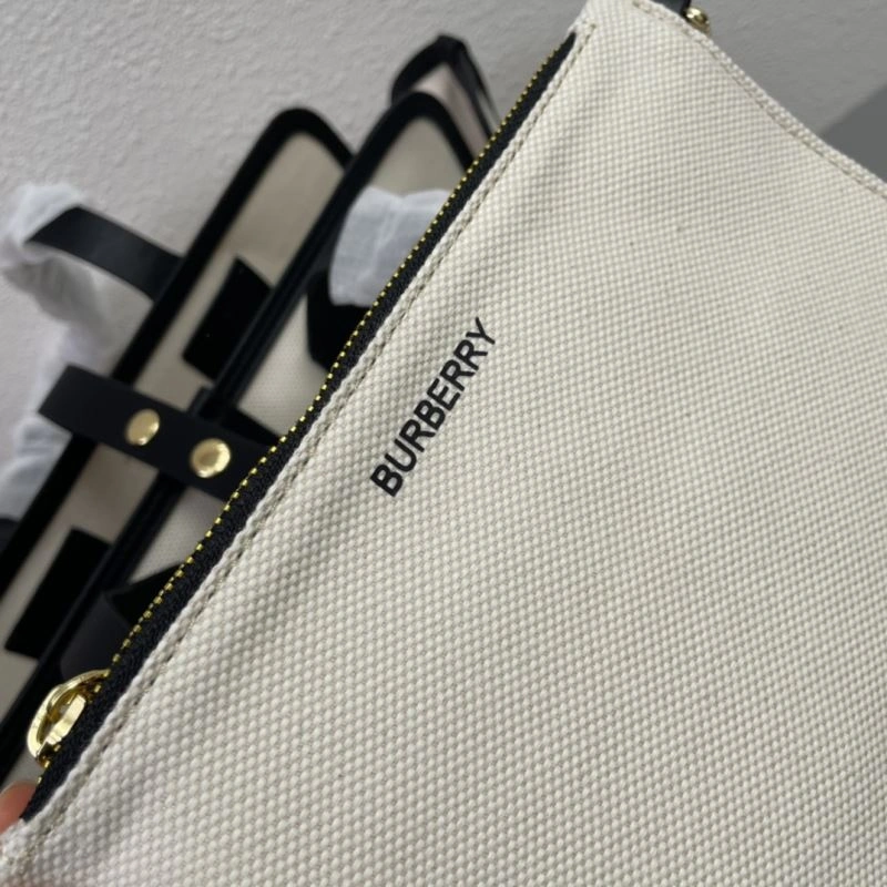 Stylish Burberry Shopping Bags 84573