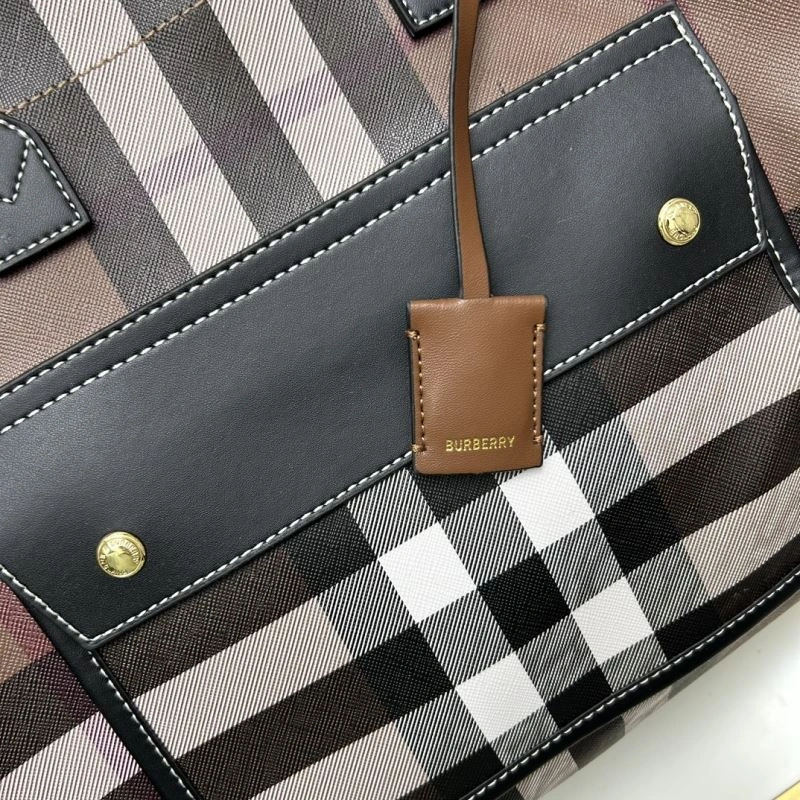 Burberry Shopping Bags UrbanStyle 84568