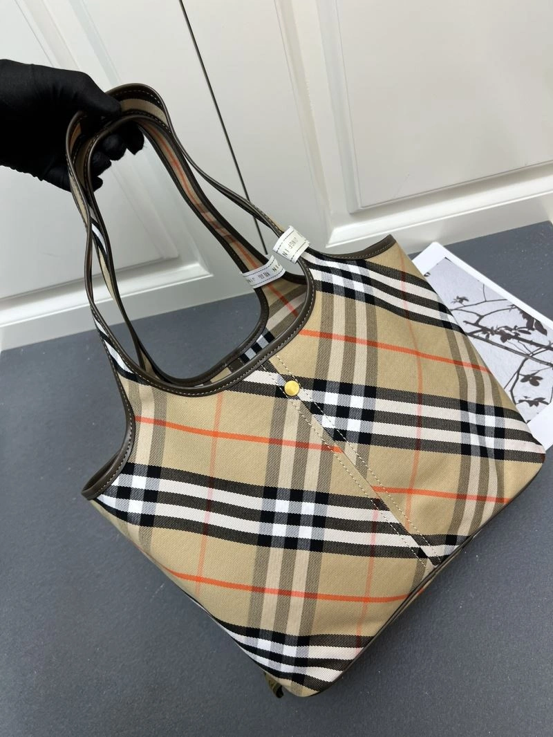 Burberry Shopping Bags FlexibleFit 84562