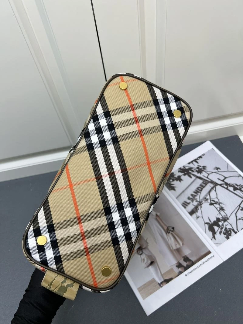 Burberry Shopping Bags FlexibleFit 84562