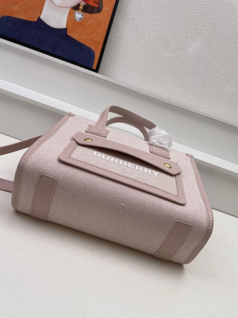 Minimalist Burberry Shopping Bags 84560