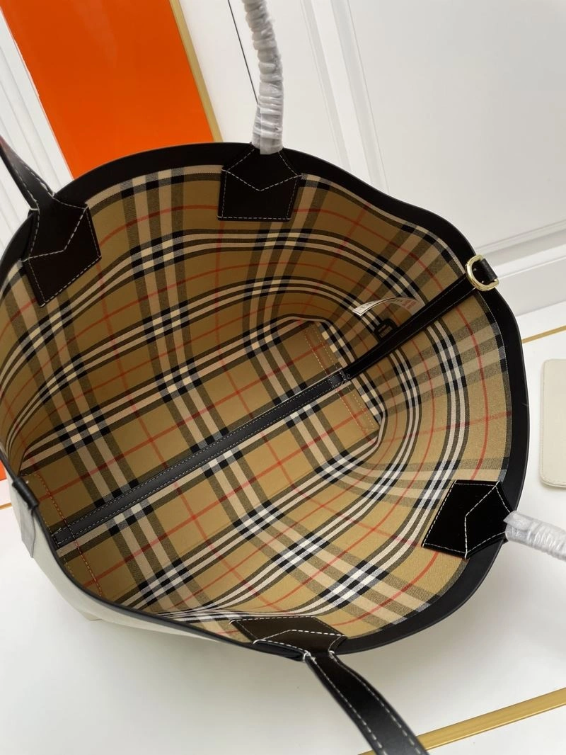 Burberry Shopping Bags Sustainable 84597