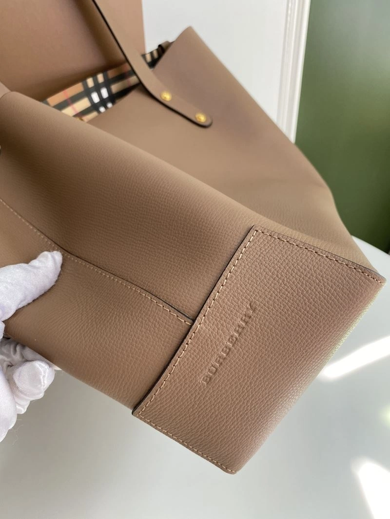Burberry Shopping Bags Comfortable 64515