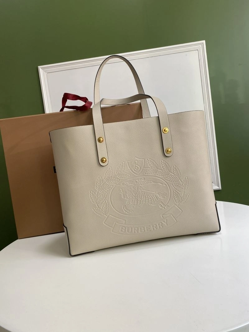 Burberry Shopping Bags Functional 64520