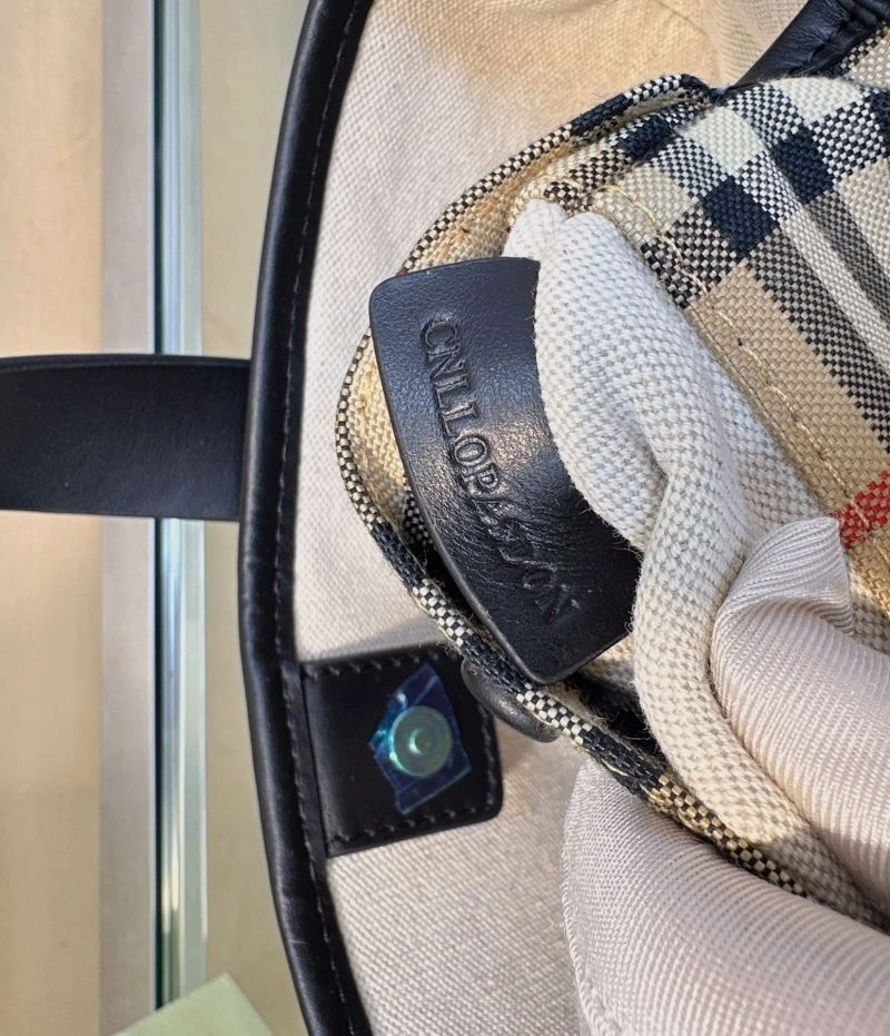 ModernLook Burberry Shopping Bags 64511