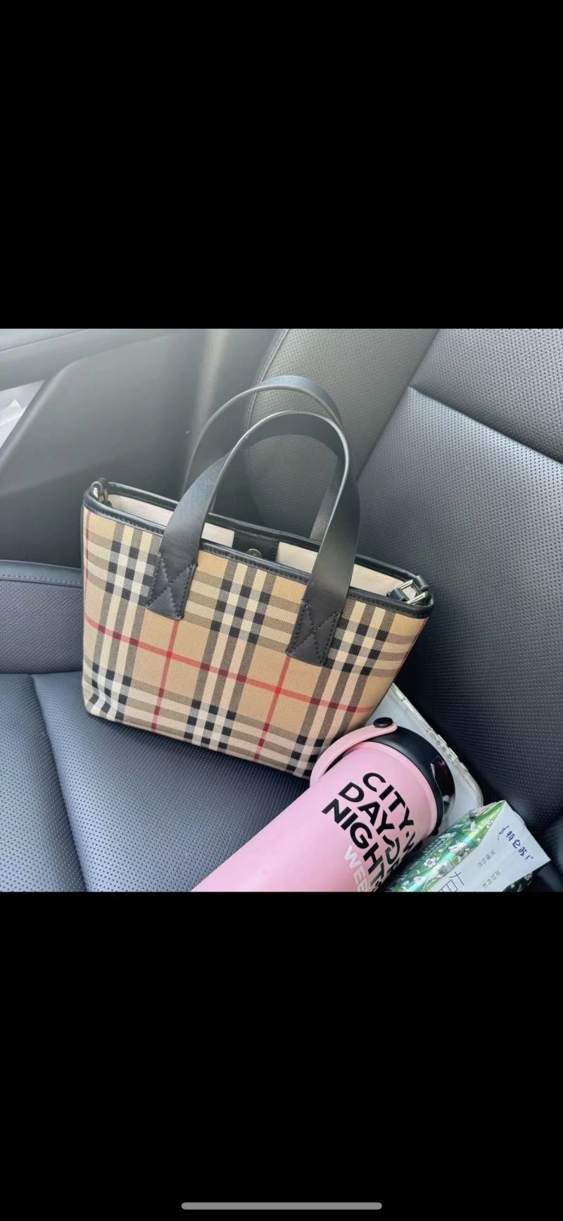 ModernLook Burberry Shopping Bags 64511