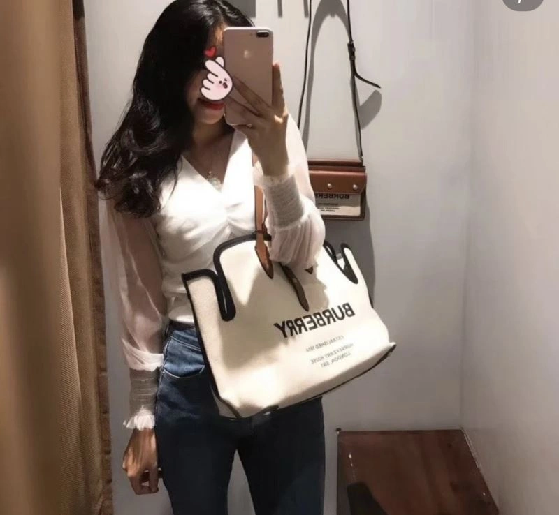 Burberry Shopping Bags Youthful 64519