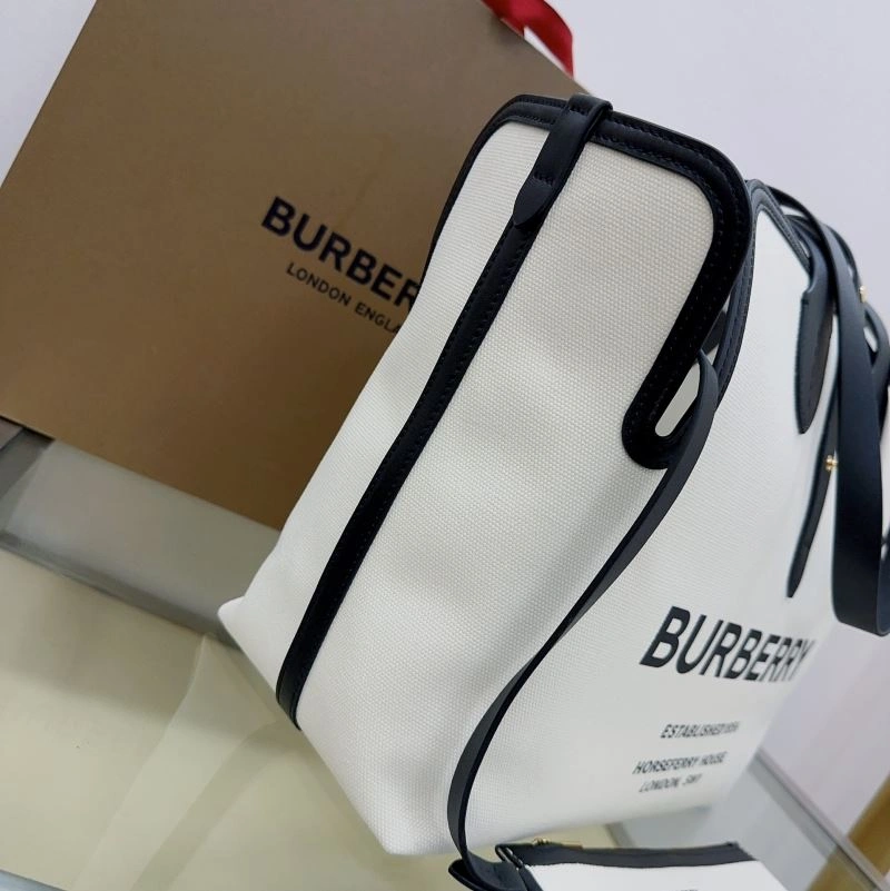 TravelReady Burberry Shopping Bags 64518
