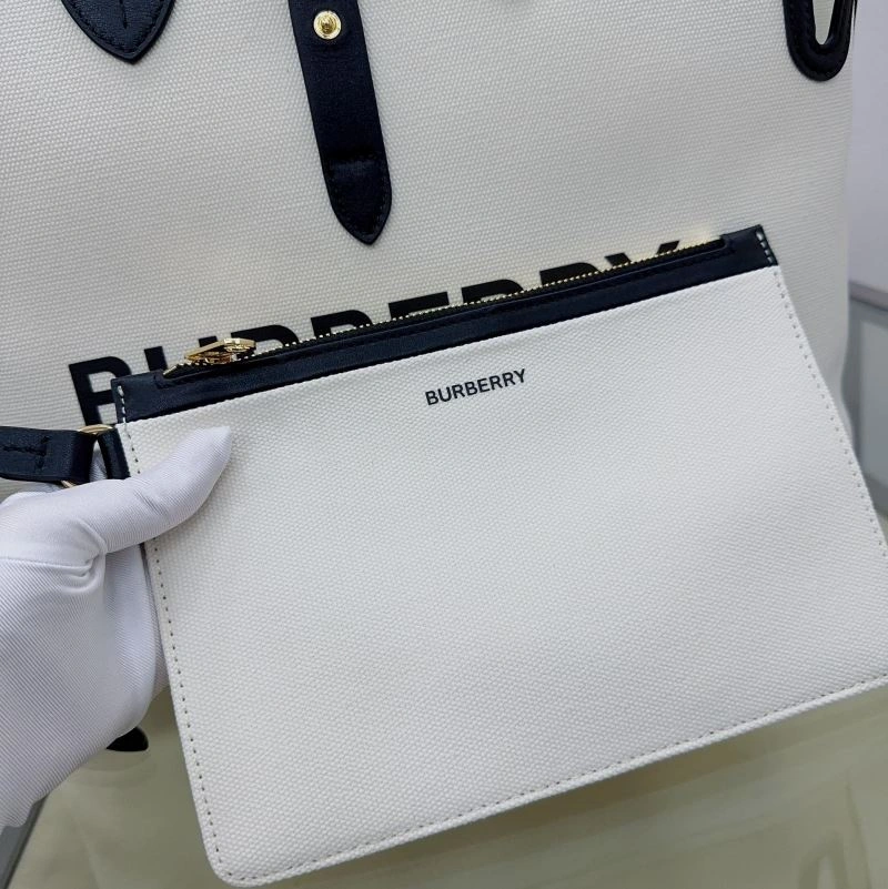 TravelReady Burberry Shopping Bags 64518