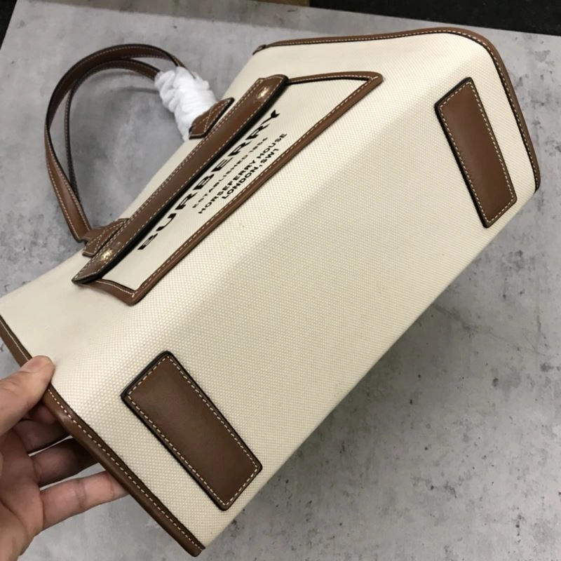 Affordable Burberry Shopping Bags 64538