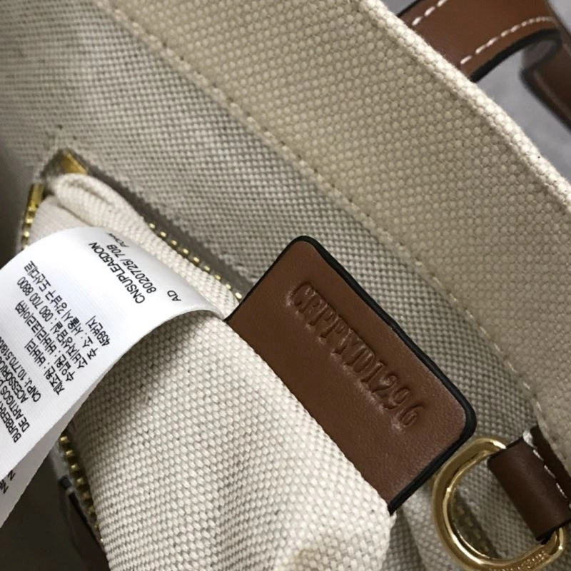 Affordable Burberry Shopping Bags 64538