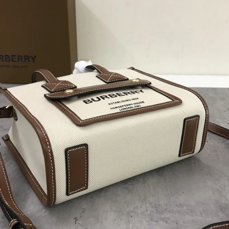 Burberry Shopping Bags Attractive 64507