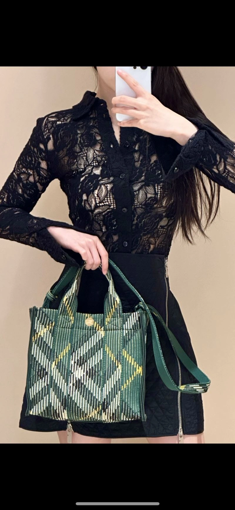 SportInspired Burberry Shopping Bags 64540