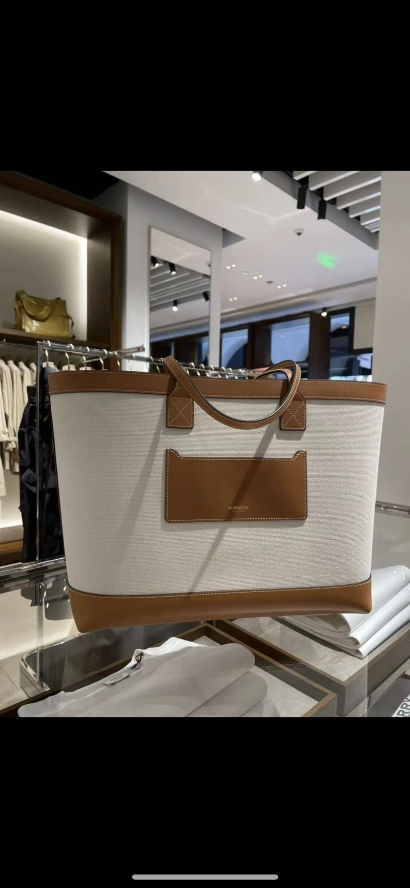Burberry Shopping Bags Sustainable 64537