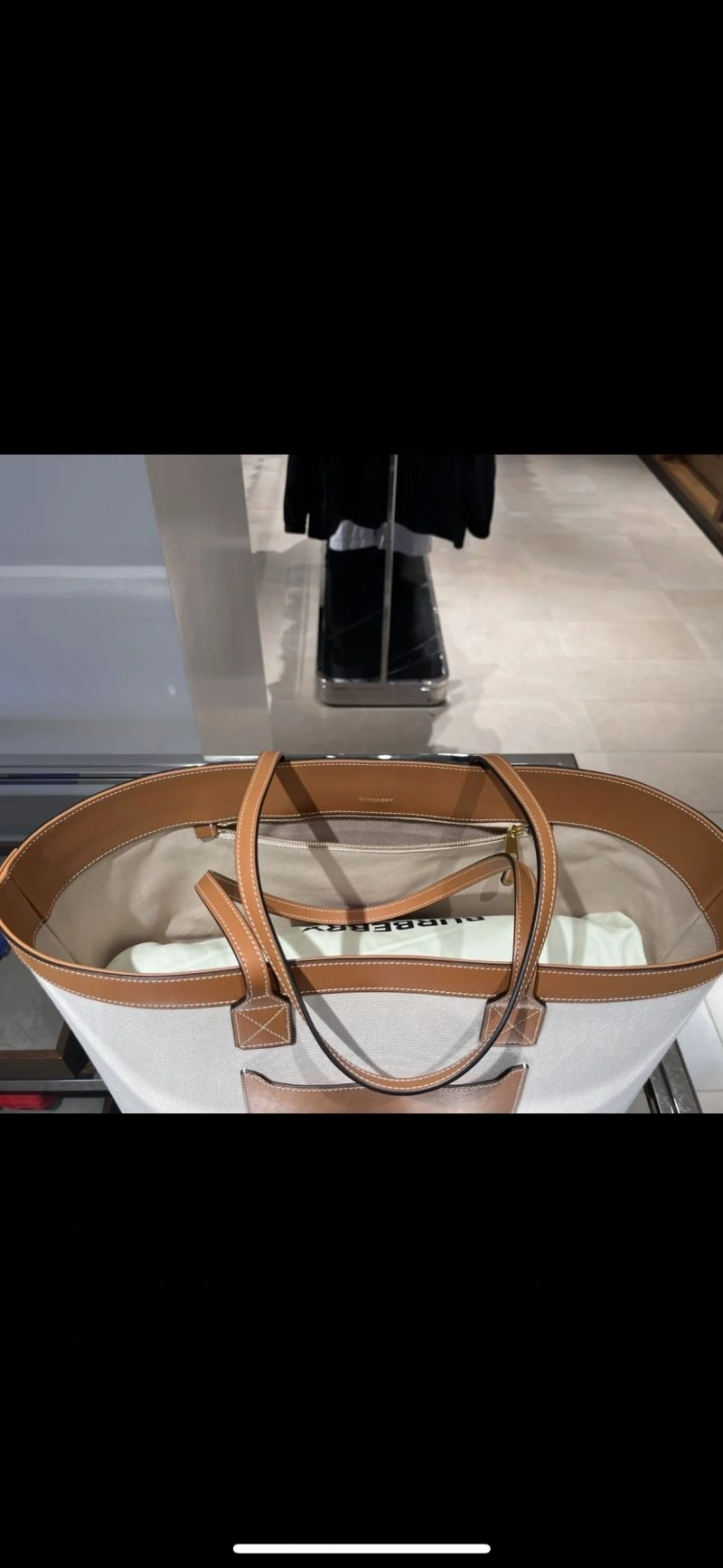 Burberry Shopping Bags Sustainable 64537