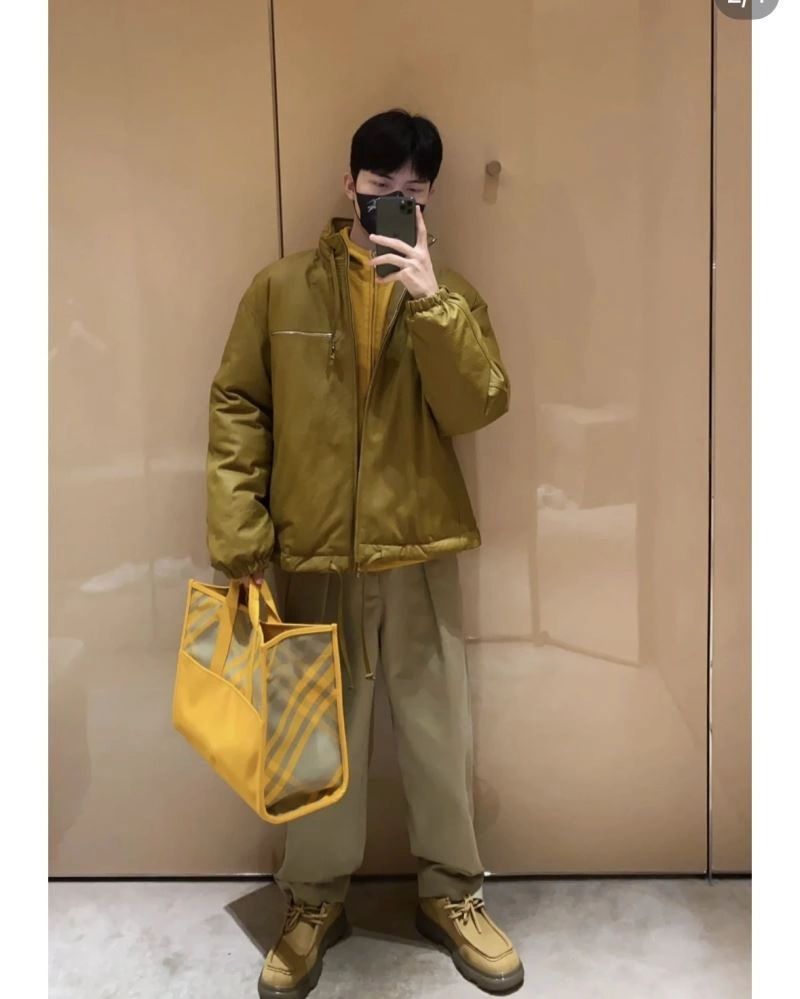 Burberry Shopping Bags Supportive 64512