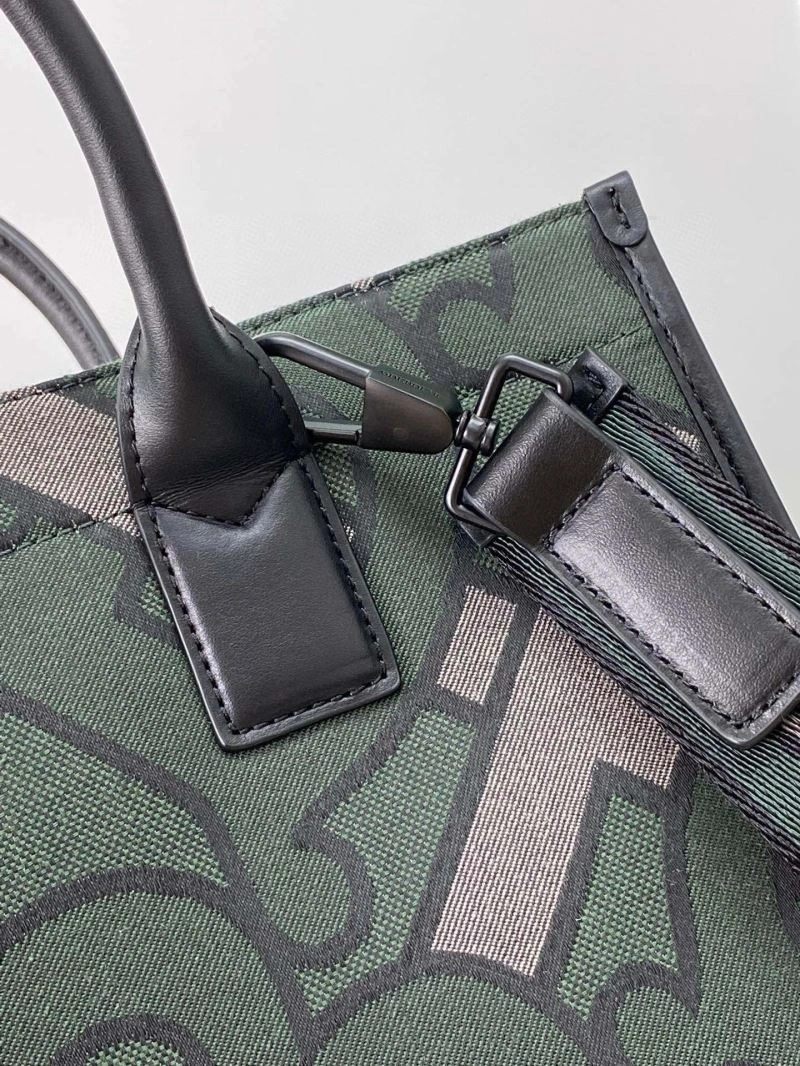 Burberry Shopping Bags Modern 64530