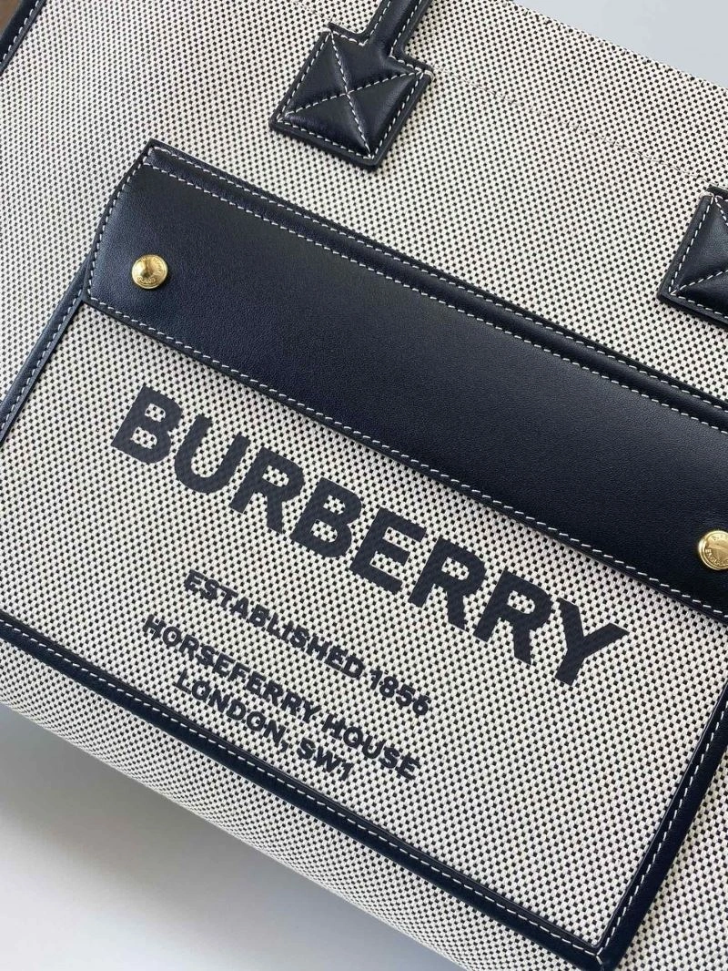 Lightweight Burberry Shopping Bags 64500