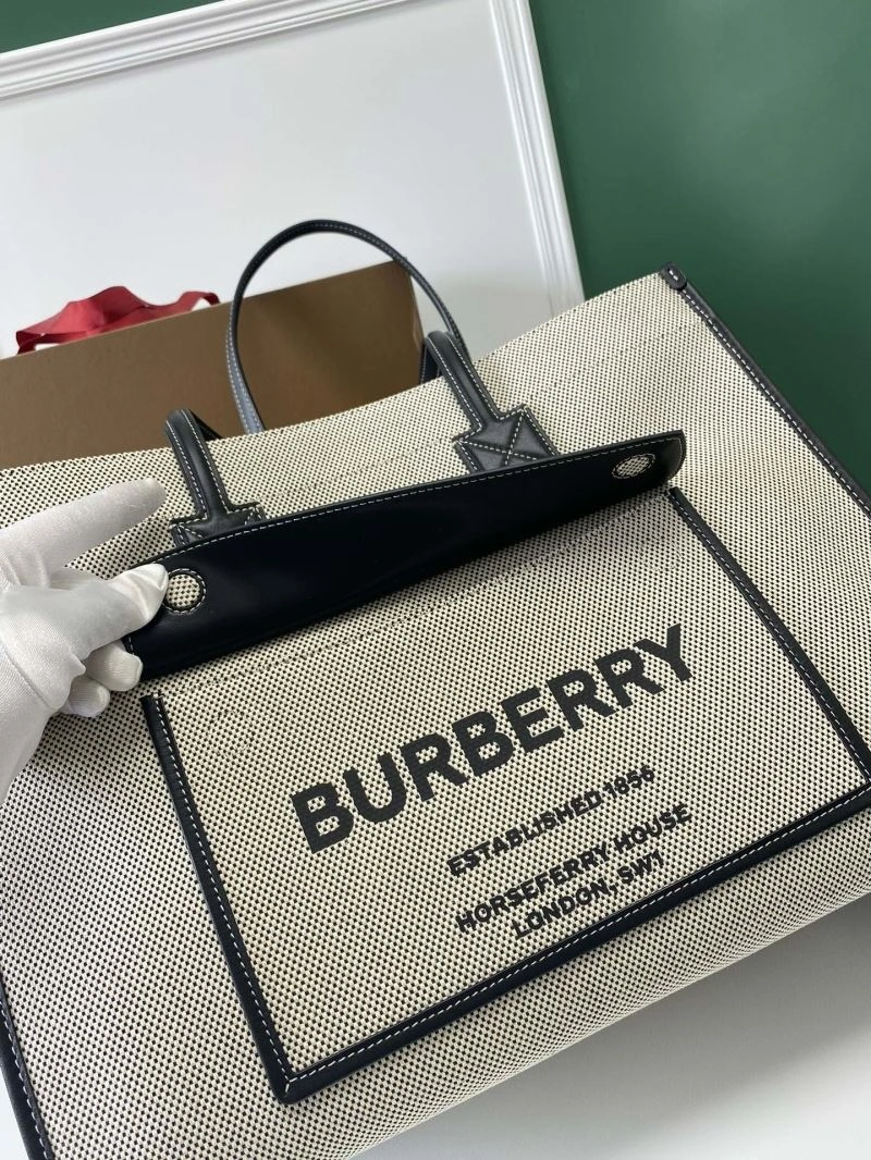Lightweight Burberry Shopping Bags 64500