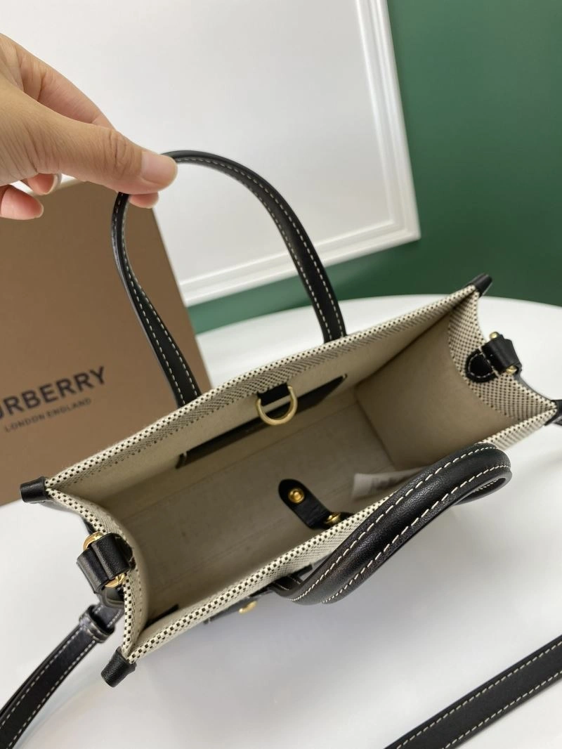 Burberry Shopping Bags SoftTouch 64498
