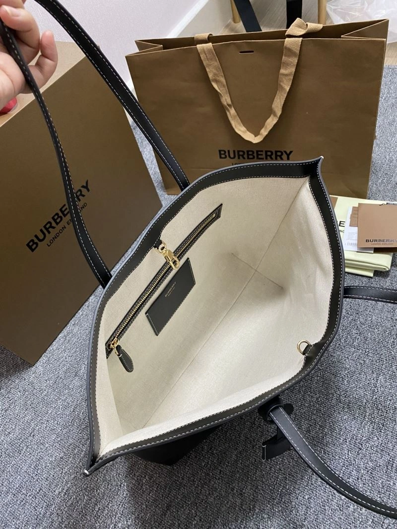 Burberry Shopping Bags Stretchable 64494