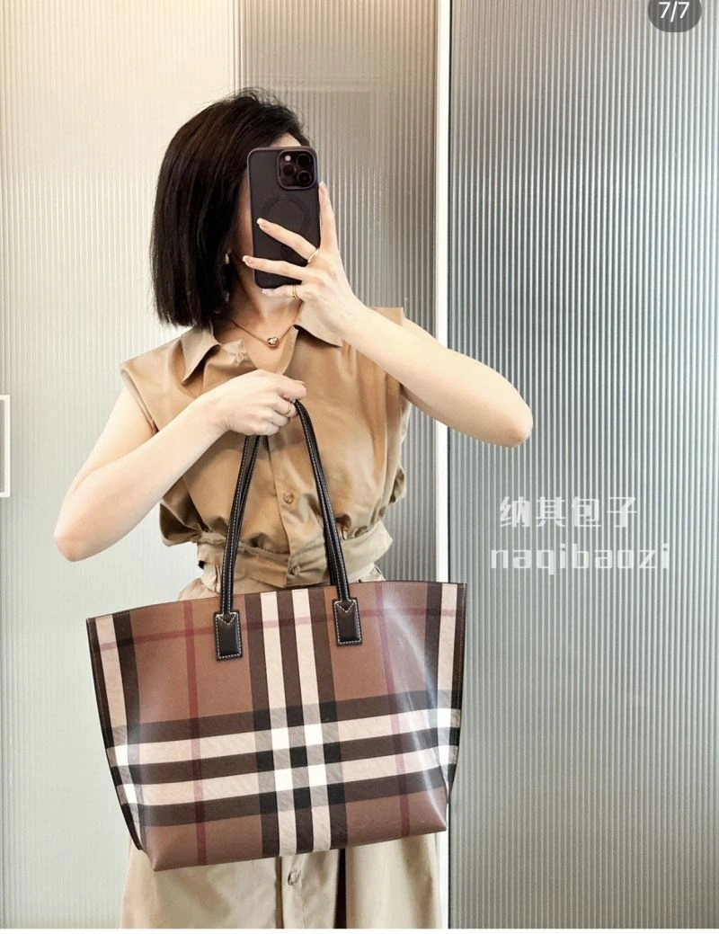 Burberry Shopping Bags Durable 64496