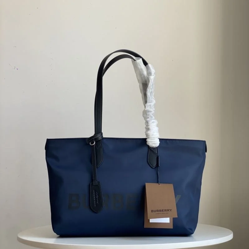 Burberry Shopping Bags Versatile 51676