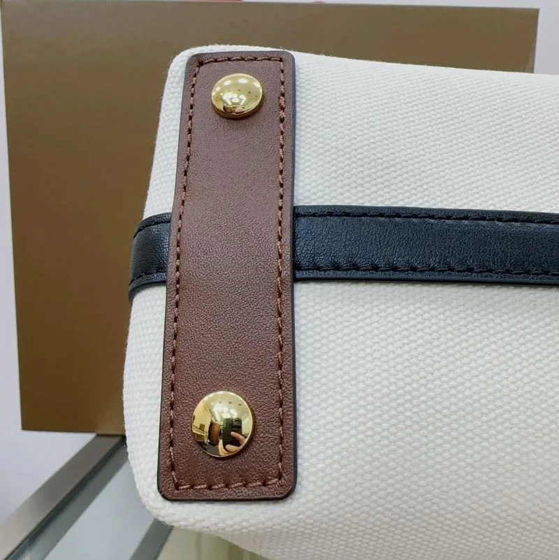 Burberry Shopping Bags Flexible 51667