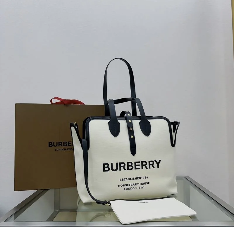 Flexible Burberry Shopping Bags 51663