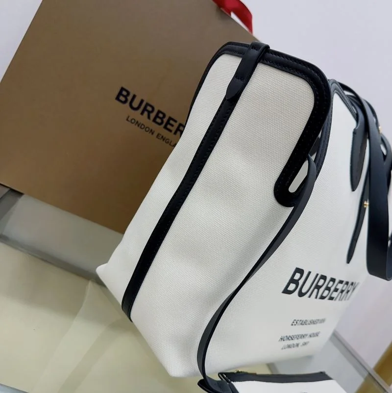 Flexible Burberry Shopping Bags 51663
