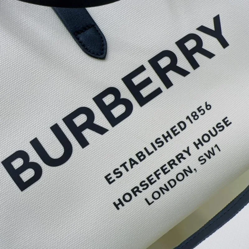 Flexible Burberry Shopping Bags 51663