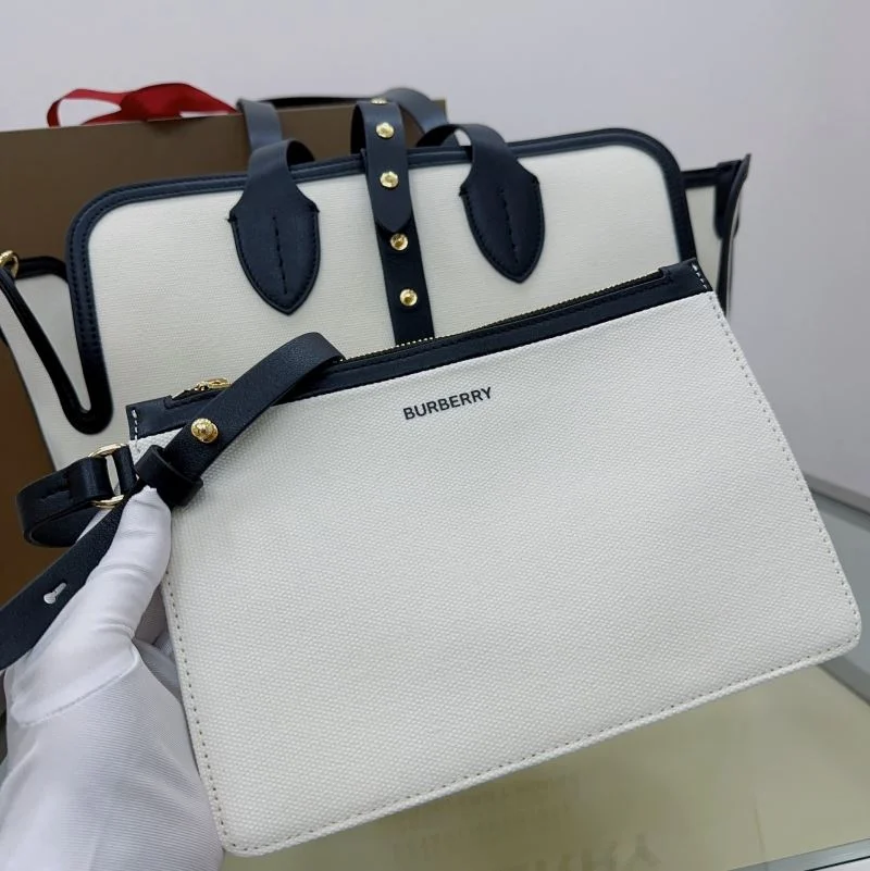Flexible Burberry Shopping Bags 51663