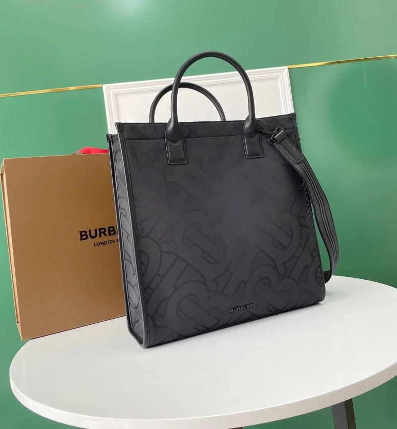 Burberry Shopping Bags Flexible 37903