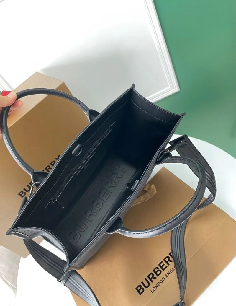 Burberry Shopping Bags Flexible 37903