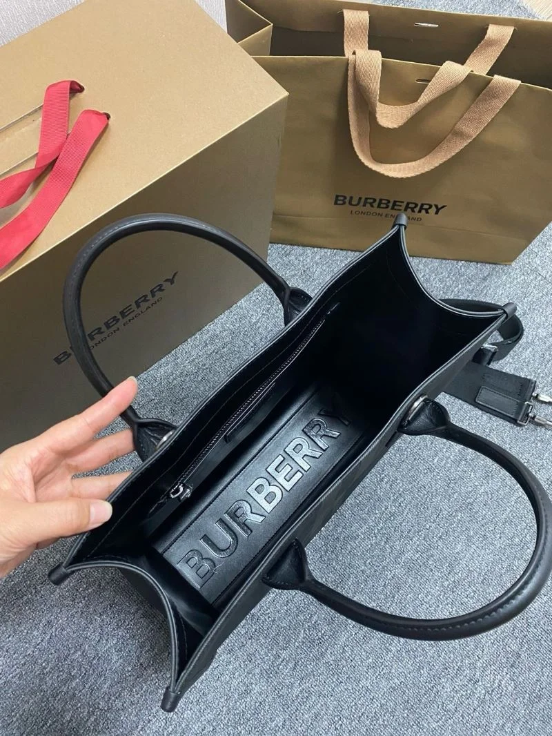 ComfortFit Burberry Shopping Bags 37908