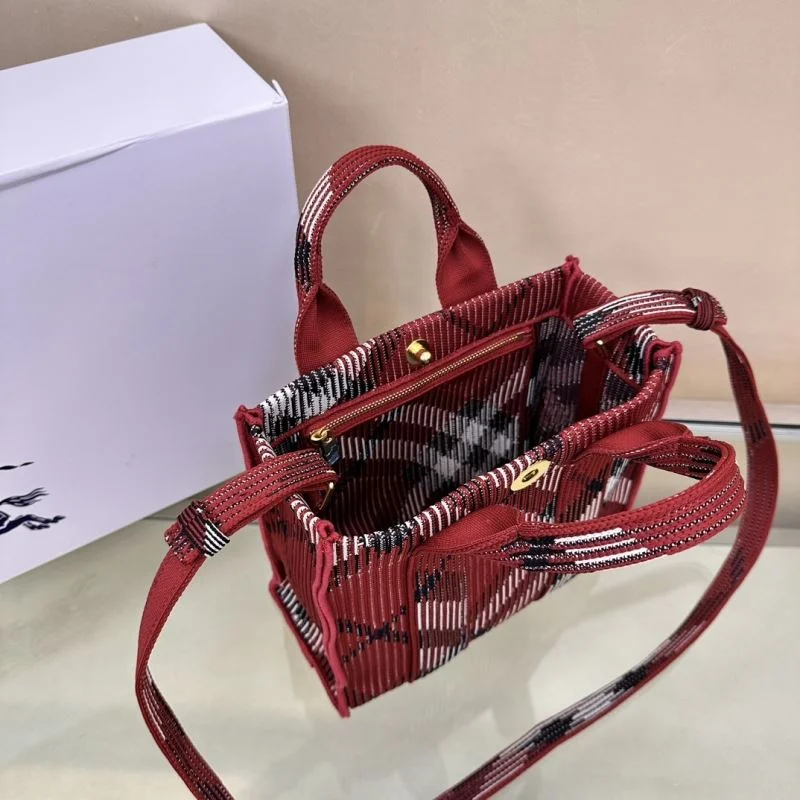 Burberry Shopping Bags Affordable 37909