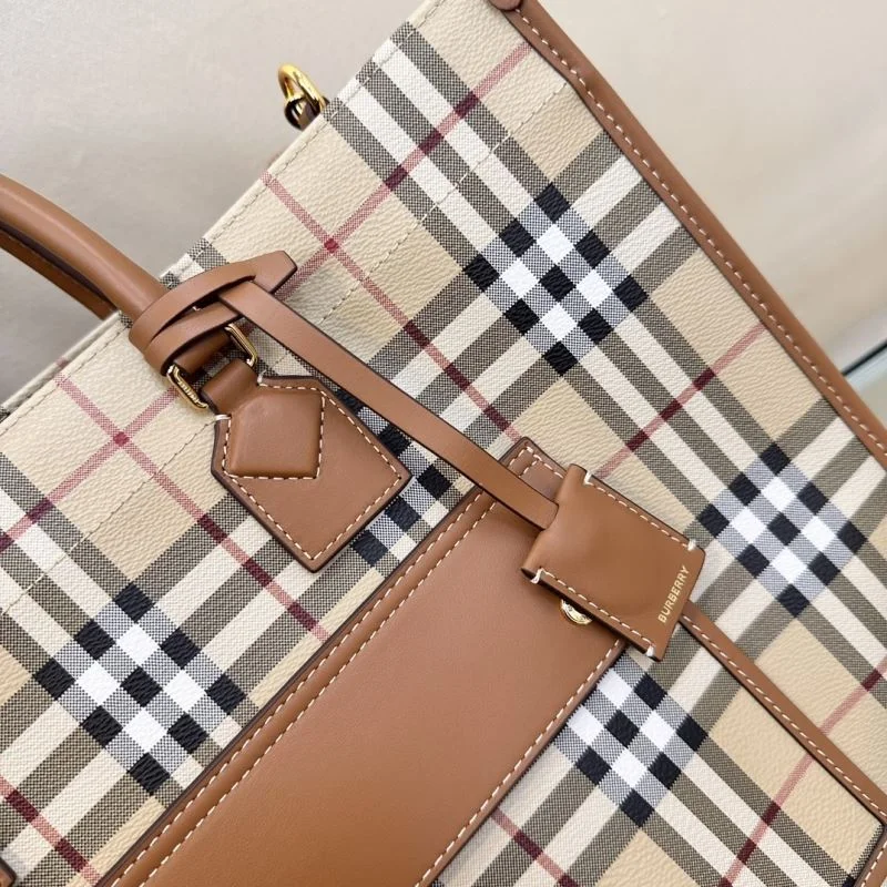 Burberry Shopping Bags Tailored 37911
