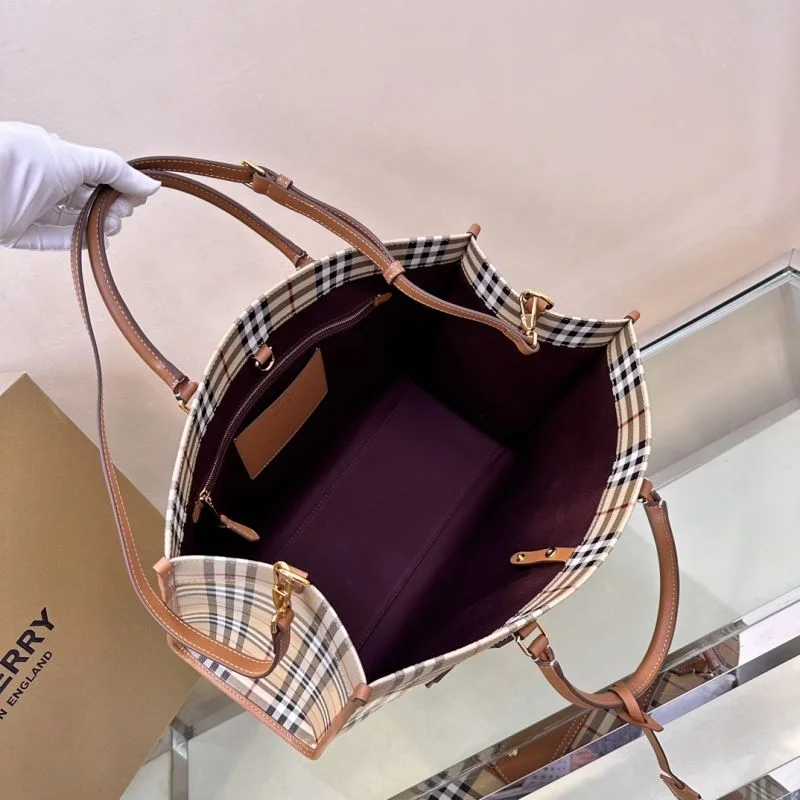 Burberry Shopping Bags Tailored 37911